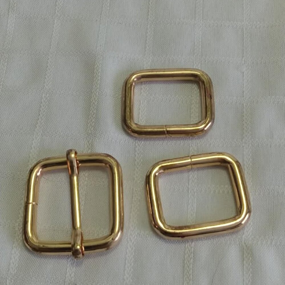 H- Shoulder golden handbag attachment and two rings